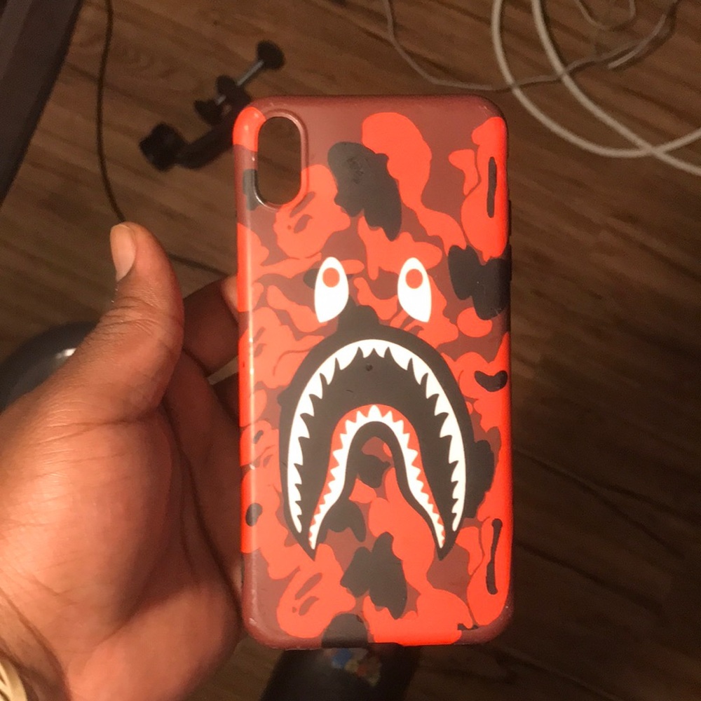 IPHONE CASE
